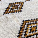 Moroccan Berber rug 302 x 204 cm Azilal wool rug