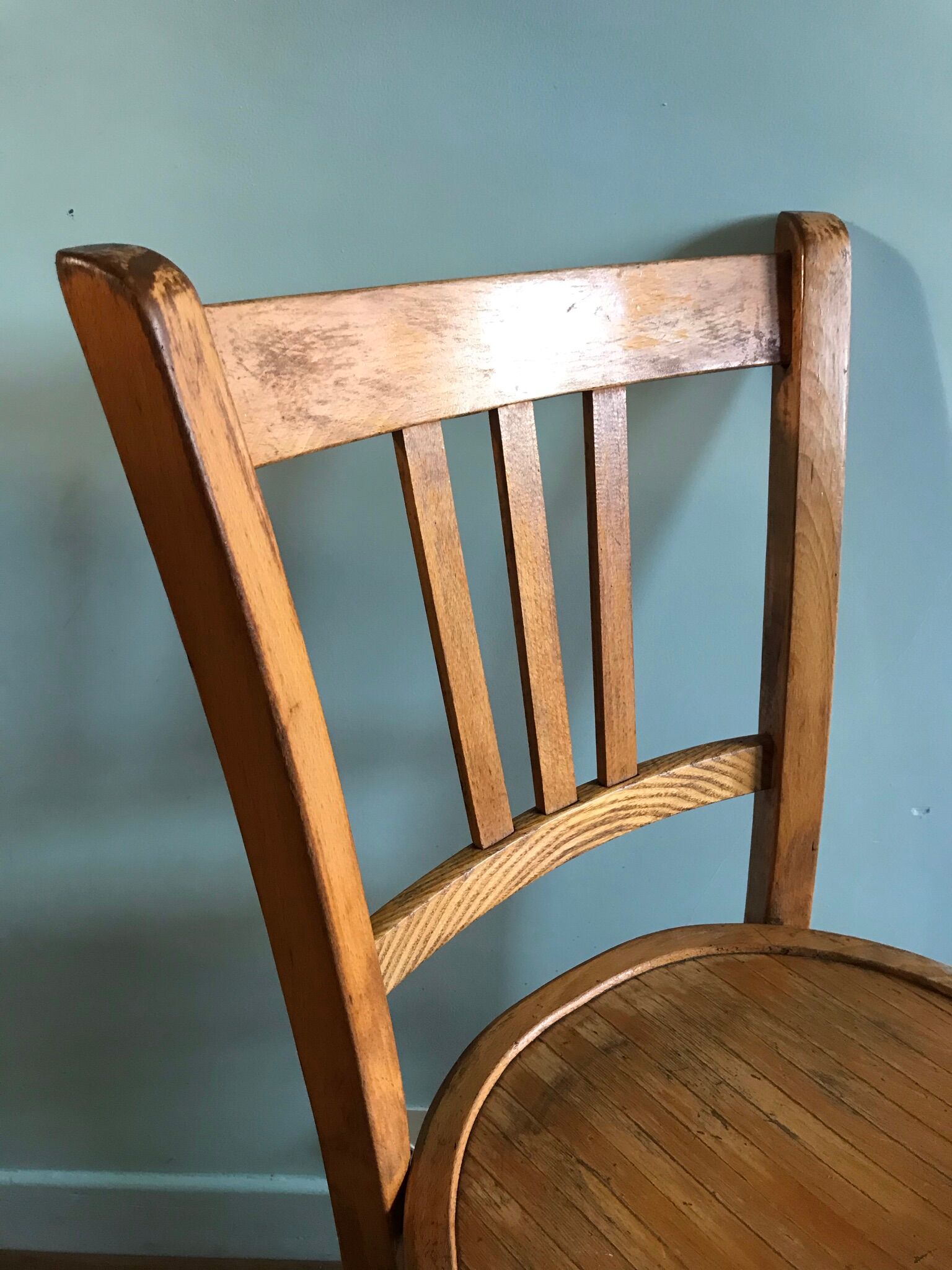 Vintage bistro chairs in natural wood marked luterma