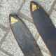 Paire de skis vintage en bois L = 198 cm
