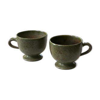 Deux tasses en céramique verte Accolay, années 60