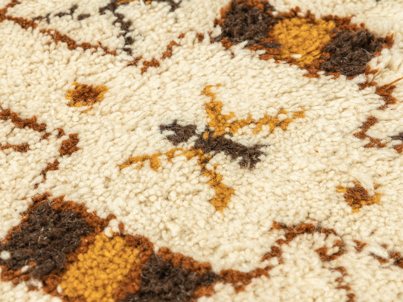 1960s berber carpet, 260 x 367