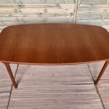 Large mcIntosh dining table