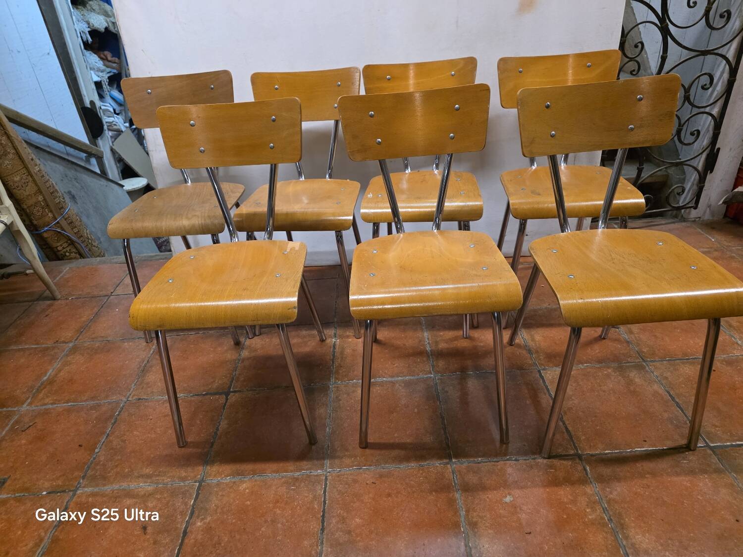 7 vintage school chairs in chrome metal from the 1970s