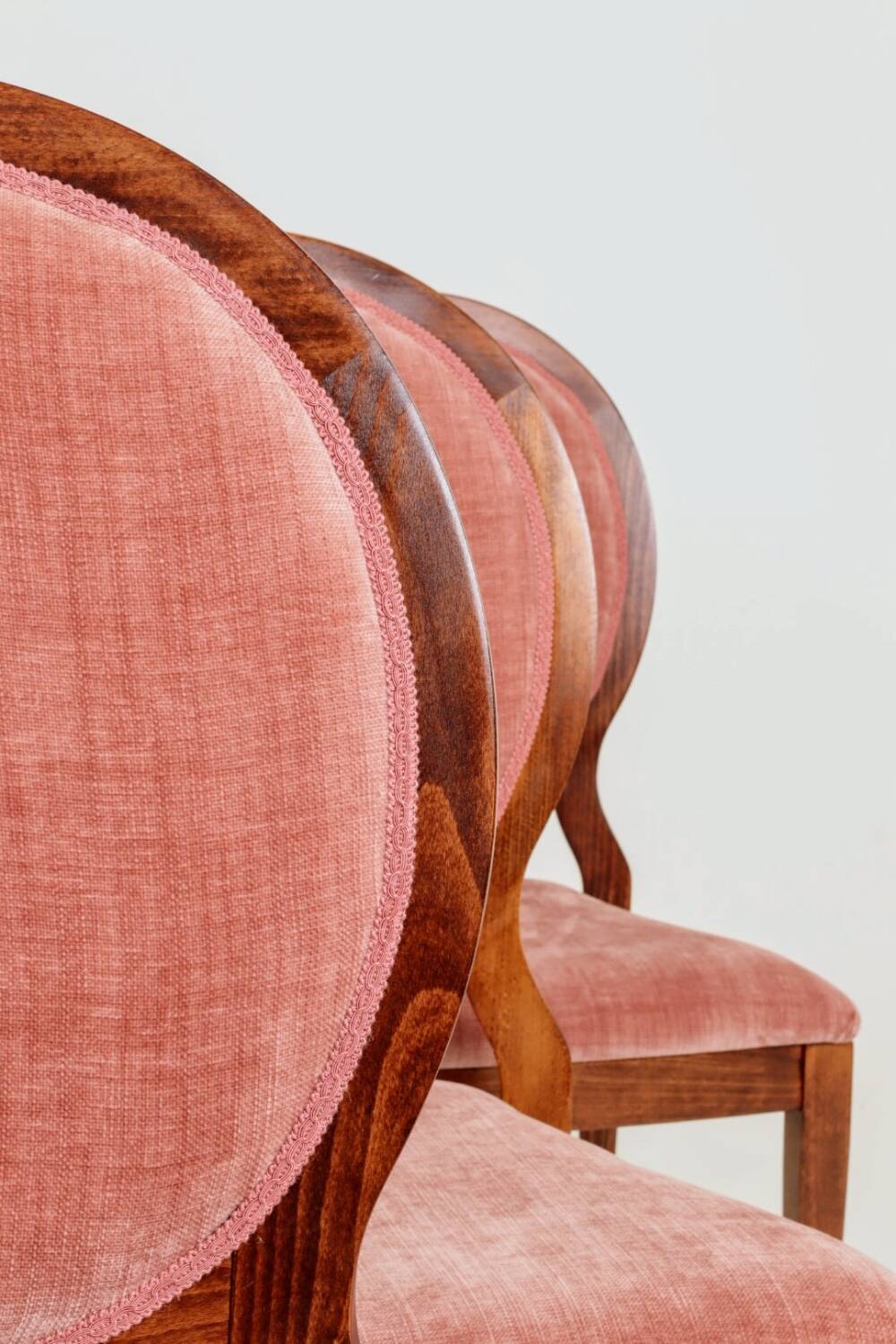 Dining chairs set of 6 powder pink medallion