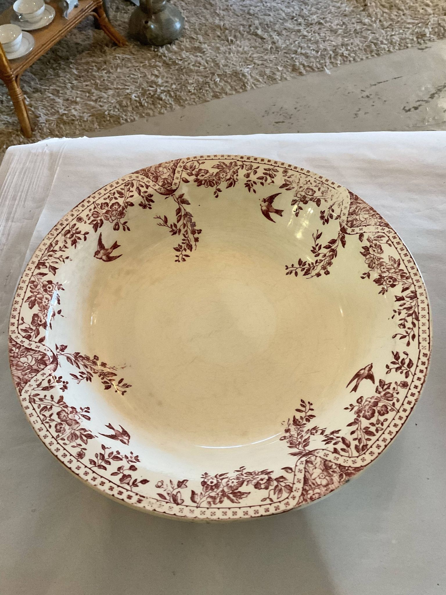 Plat creux Terre de fer faience grand dépôt e.bourgeois.rose