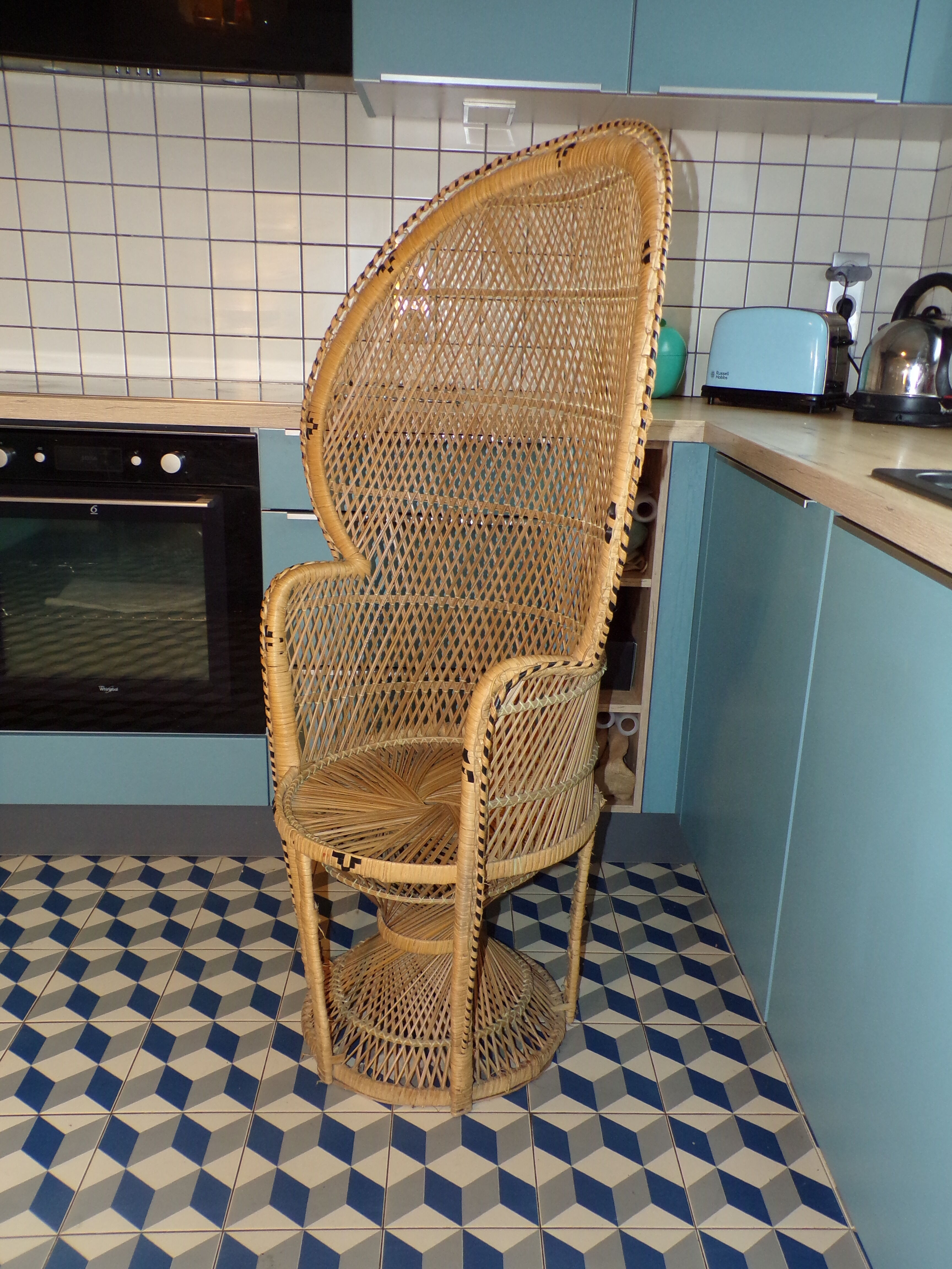 Emmanuelle vintage armchair