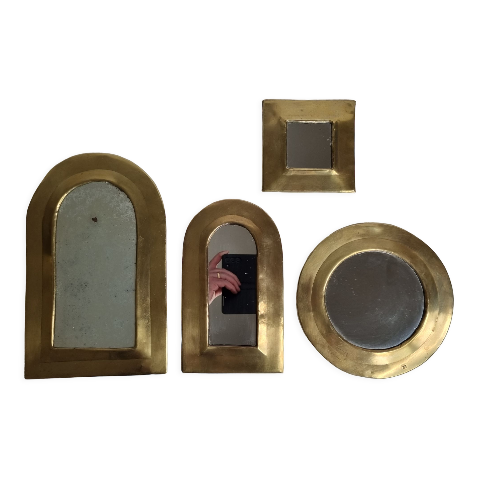 Set of 4 Moroccan mirrors in vintage brass 27 cm