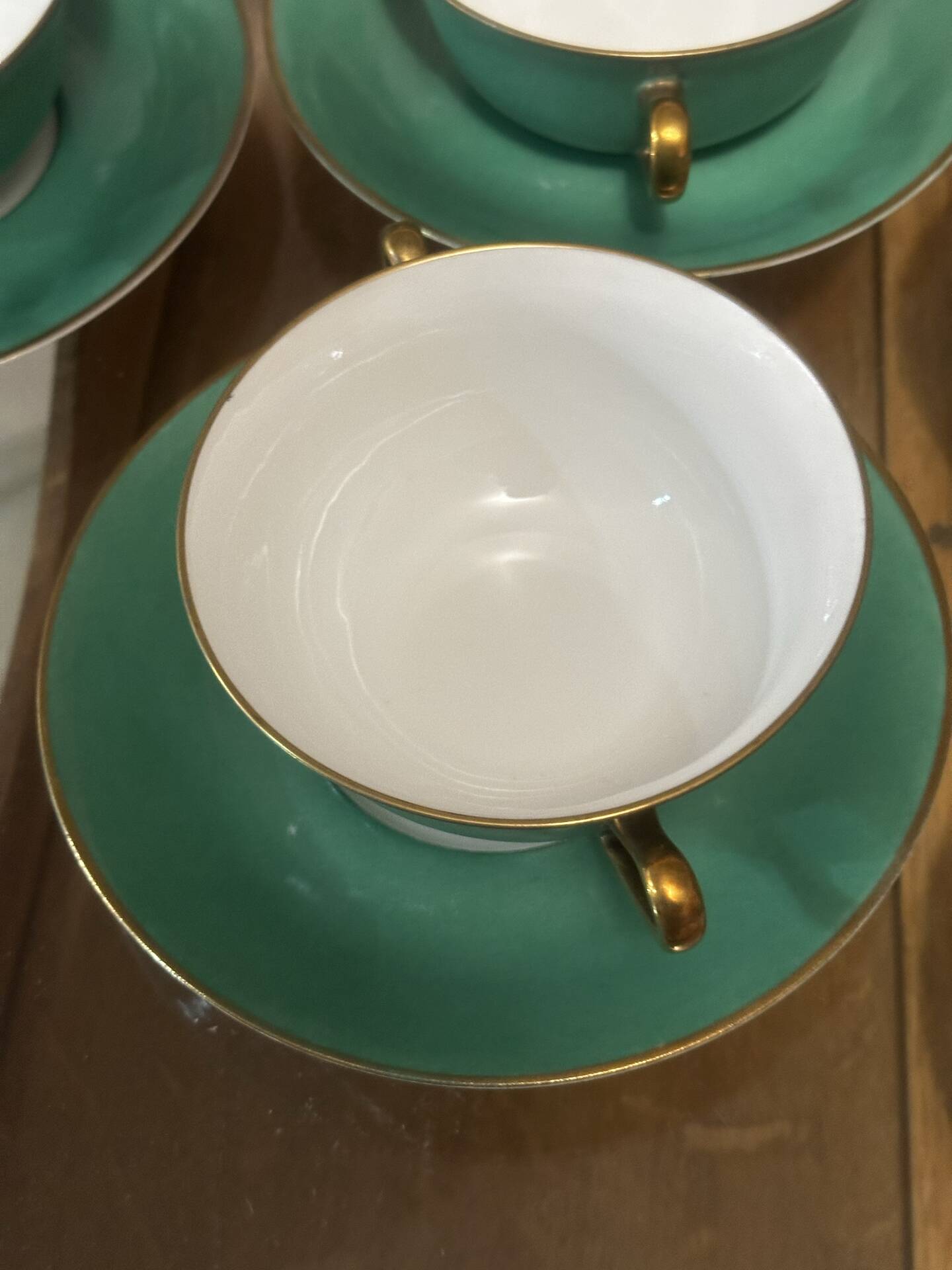 Service Art Déco de 6 tasses à double anses en porcelaine de Limoges