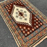 Tapis tunisien fait main
