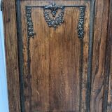 Double portes de placards en chene sculpté XX siècle