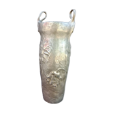 Vase en bronze argenté signé Vital Cornu