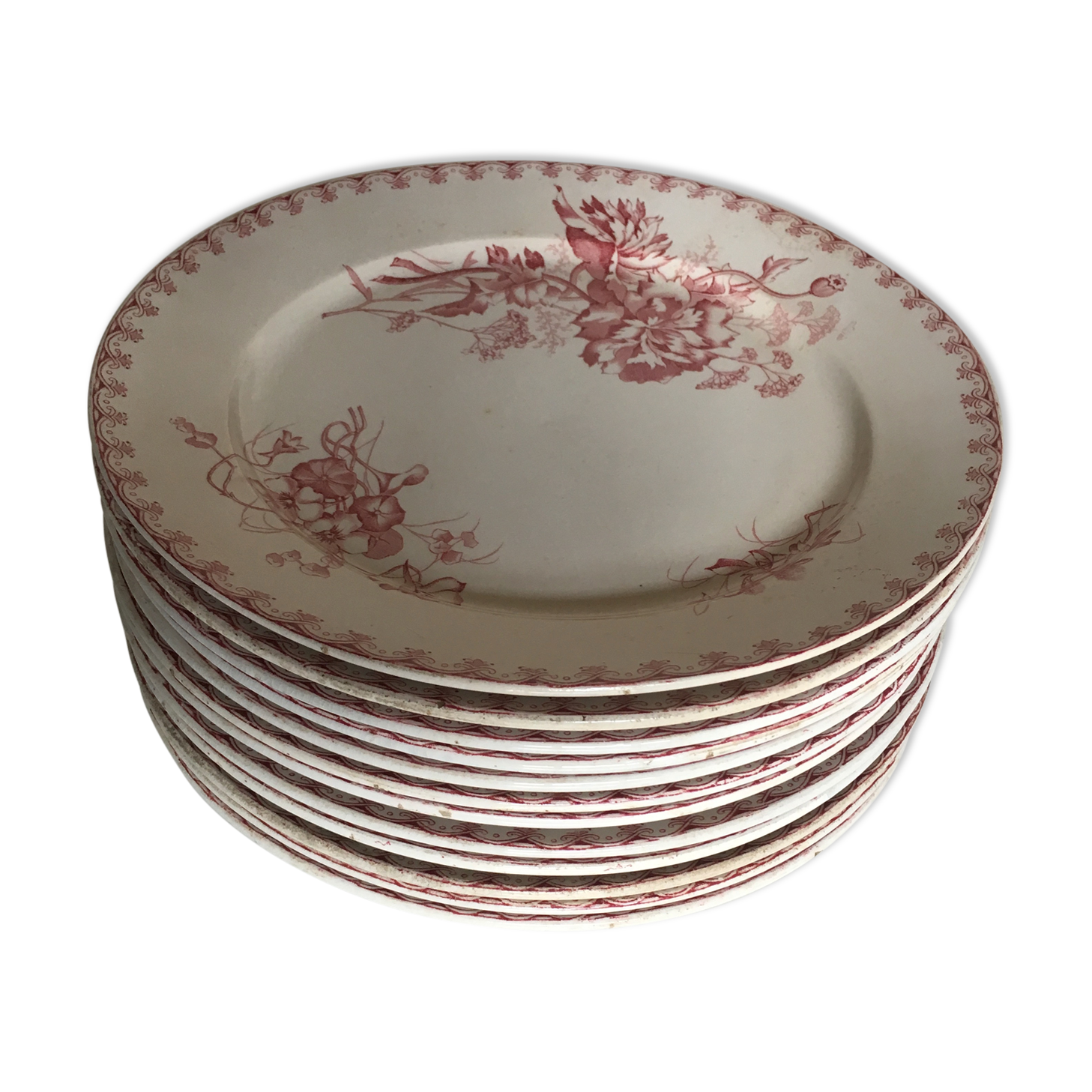 Set of 12 dinner plates of Sarreguemines land of iron décor Vega early 20th