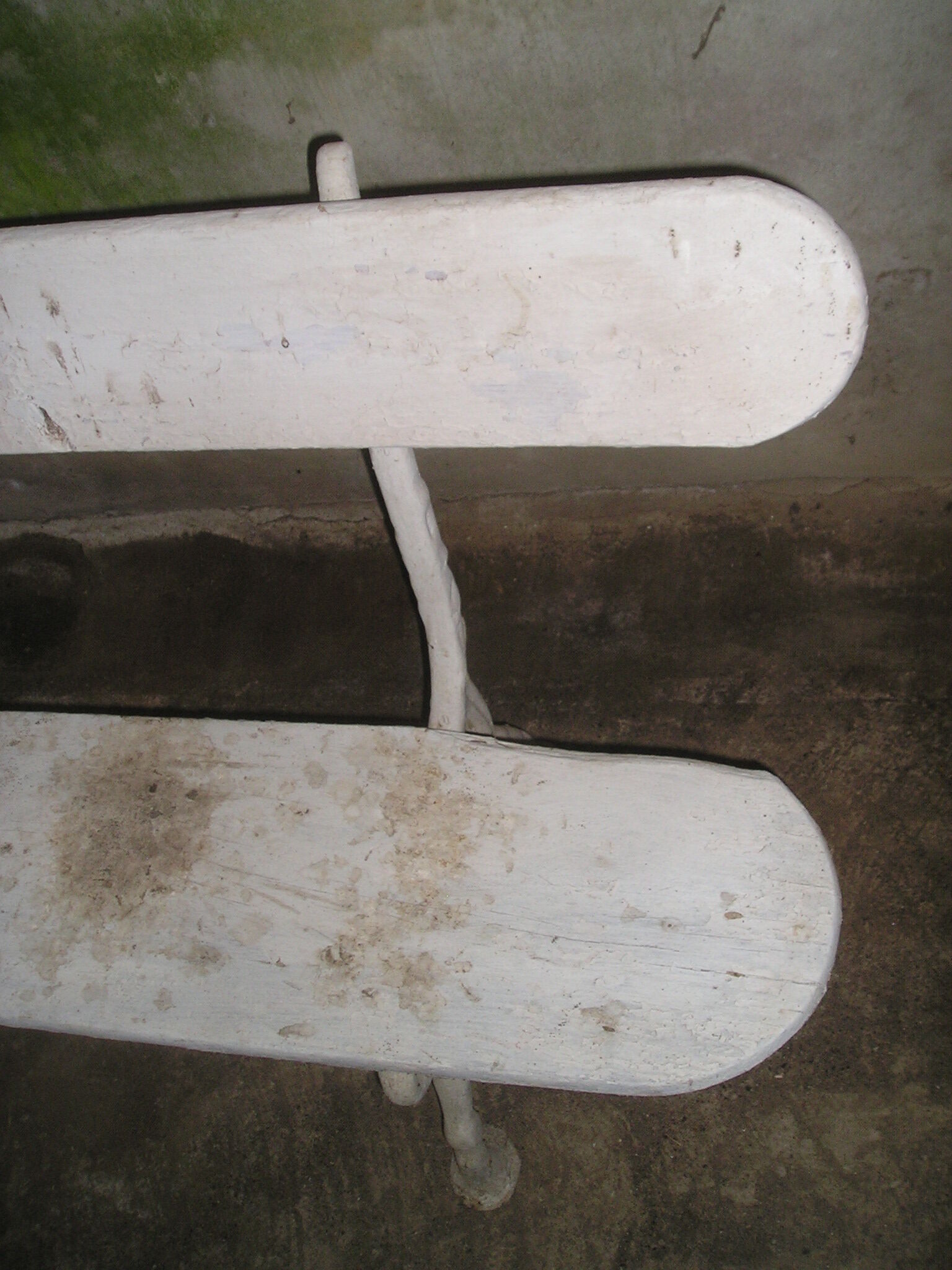 Garden bench oak and cast iron late nineteenth