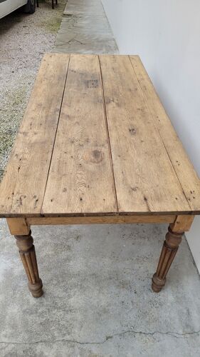 Rustic farmhouse table in solid oak Louis Philippe style -1m84