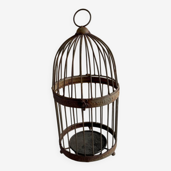 Metal bird cage