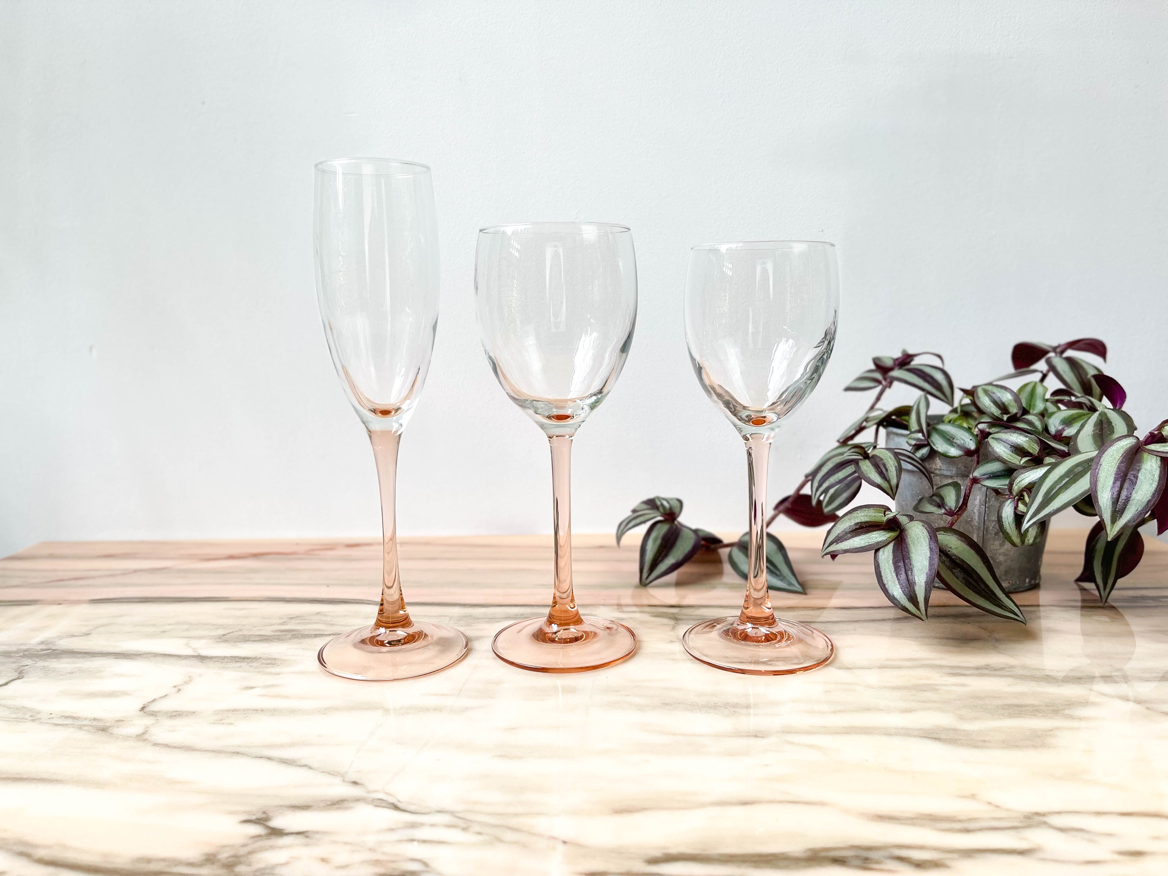 3 glasses of white wine vintage pink foot luminarc model "rosé"