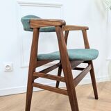 Green Scandinavian chair