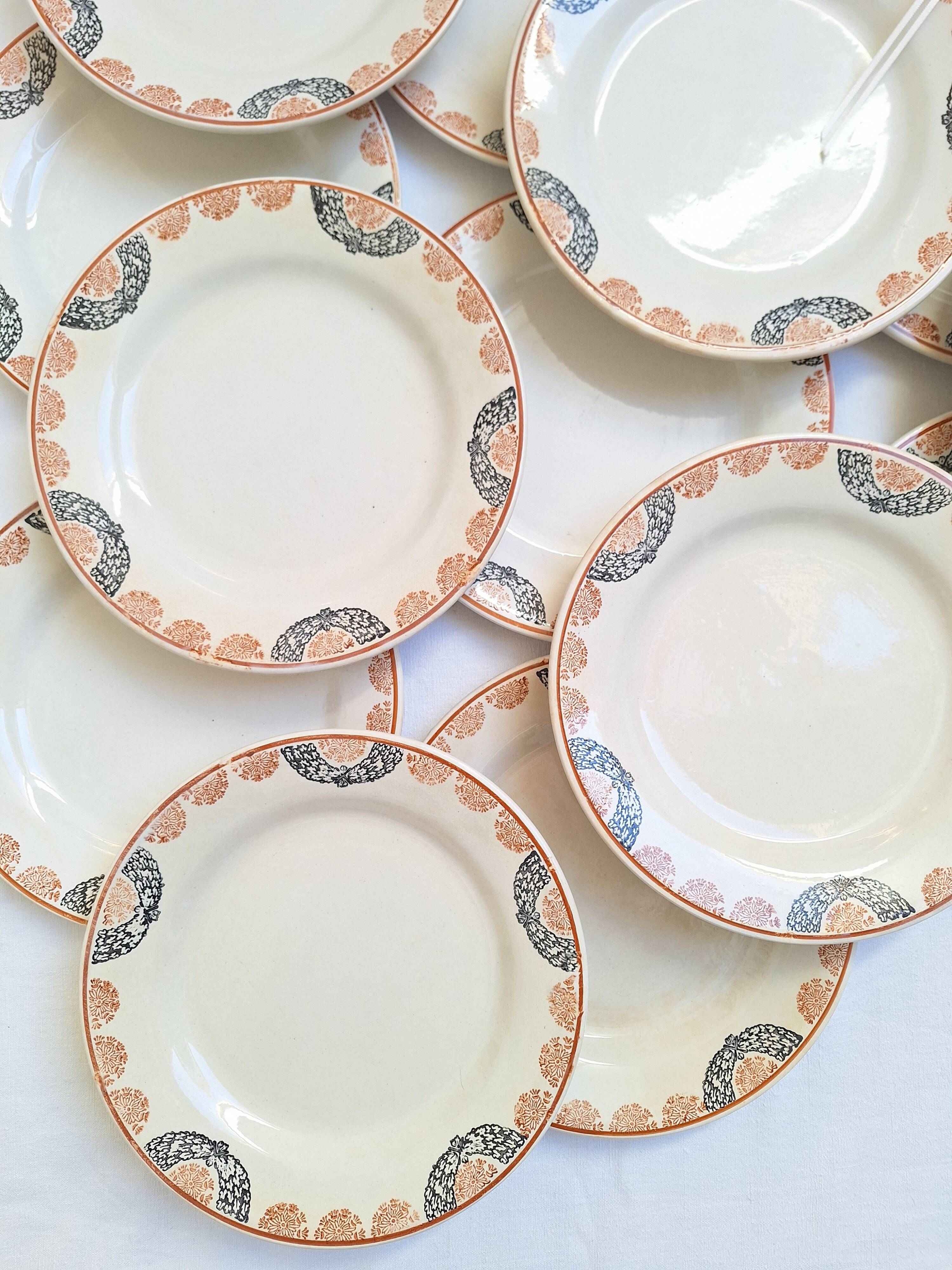 HBCM Pauline pattern dinner plates in orange and black