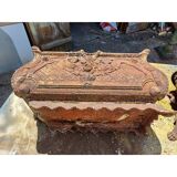 2 cast iron planters from 1900 from Charleville-Mézières, rockery style