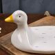 Plat à foie gras en céramique – décor bleu et blanc, forme canard