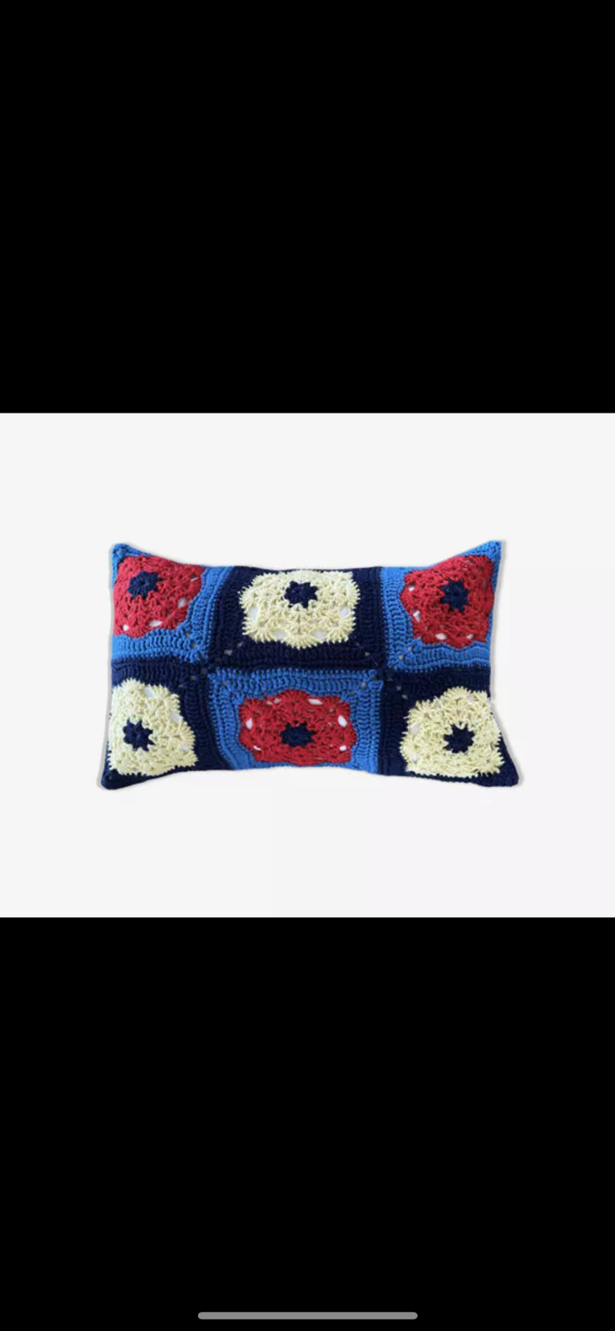 Coussin crochet vintage