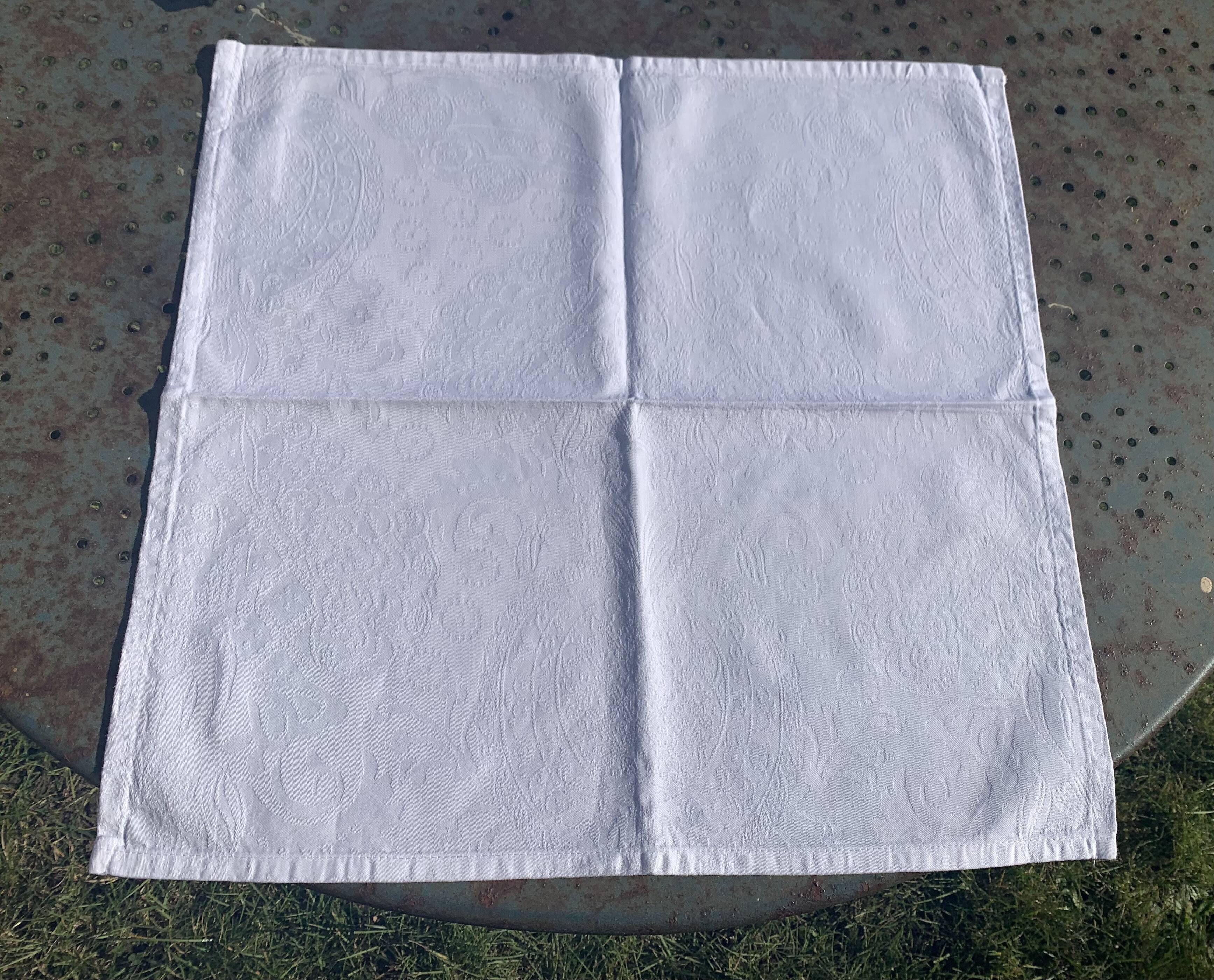 7 serviettes en coton damassé blanches, Christian Lacroix, vintage