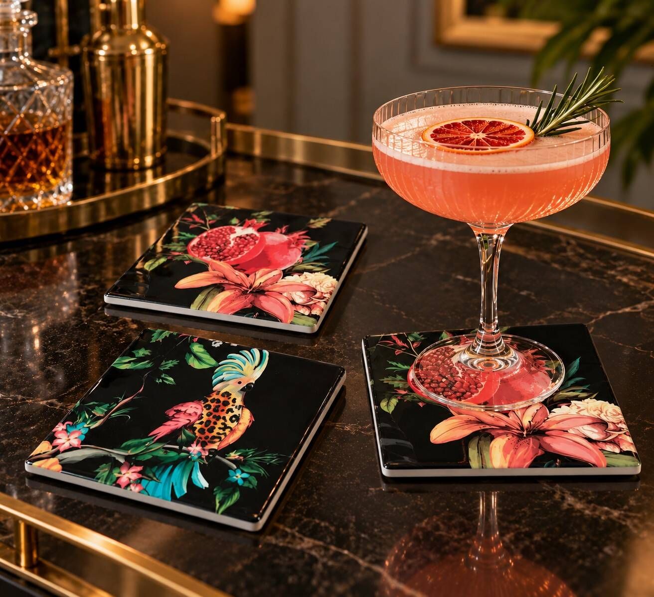 4 Orval coasters – Exotic decor with parrots and pomegranates