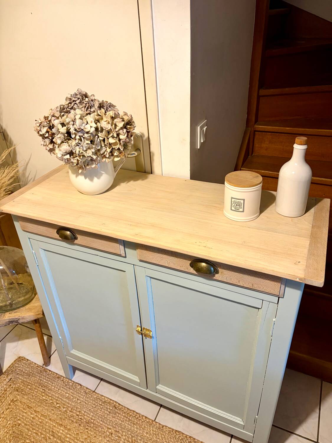 Redesigned Parisian buffet