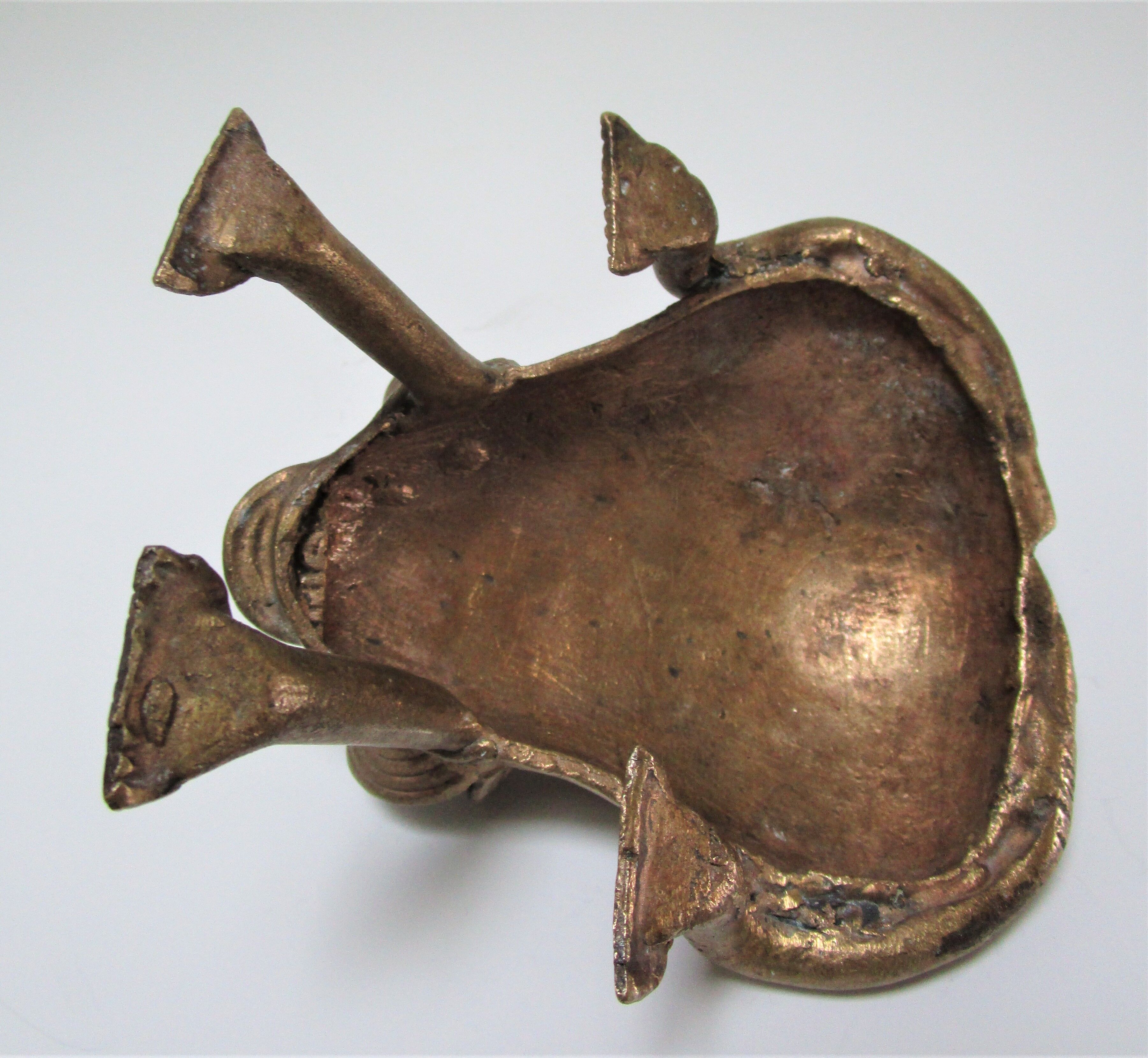 Sculptural frog brass vintage African art