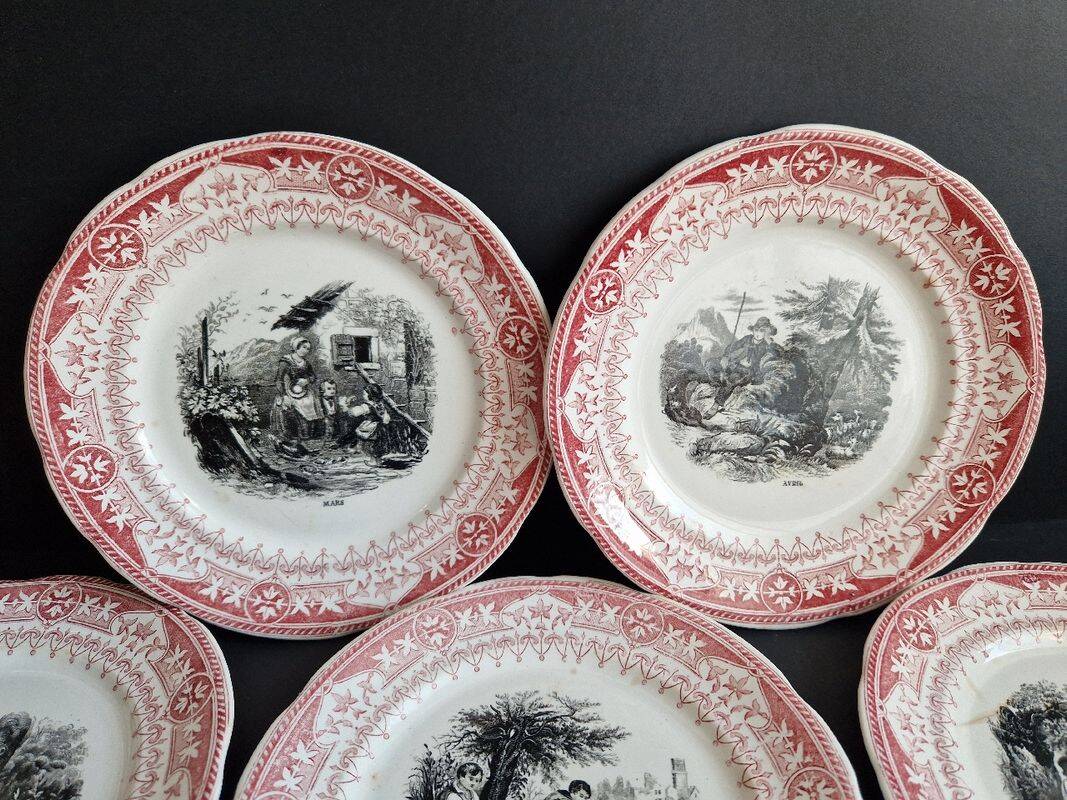 Set of 8 "Month" ceramic talking plates Digoin Sarreguemines