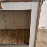 Kitchen Counter / Island