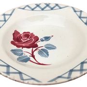 Années 1920 Assiette creuse Badonviller France Demi-Porcelaine