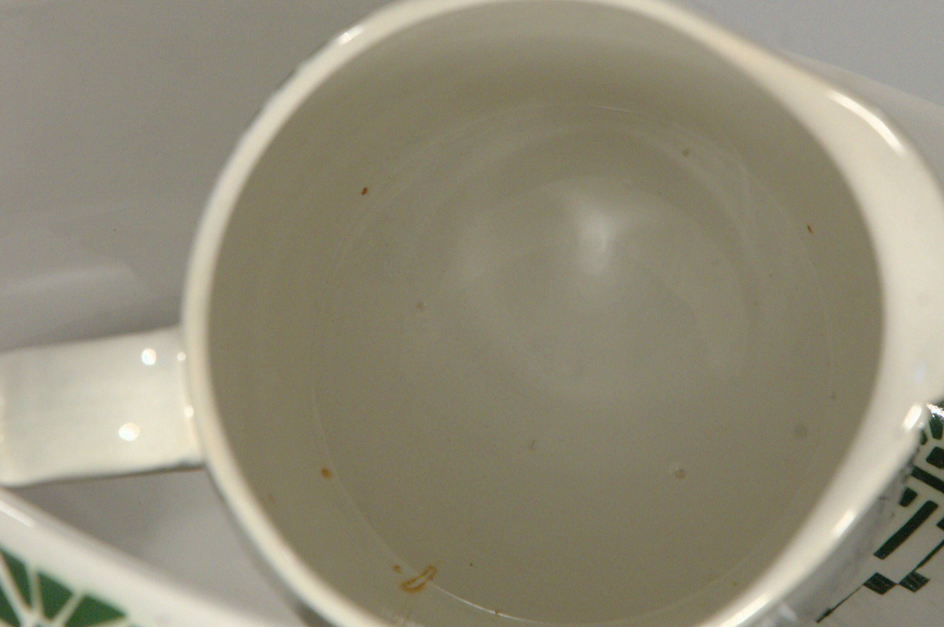 Toilet service, bowl/basin and antique jug, Badonvillier earthenware