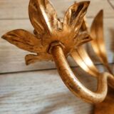 Double wall lamp in golden metal ears of wheat