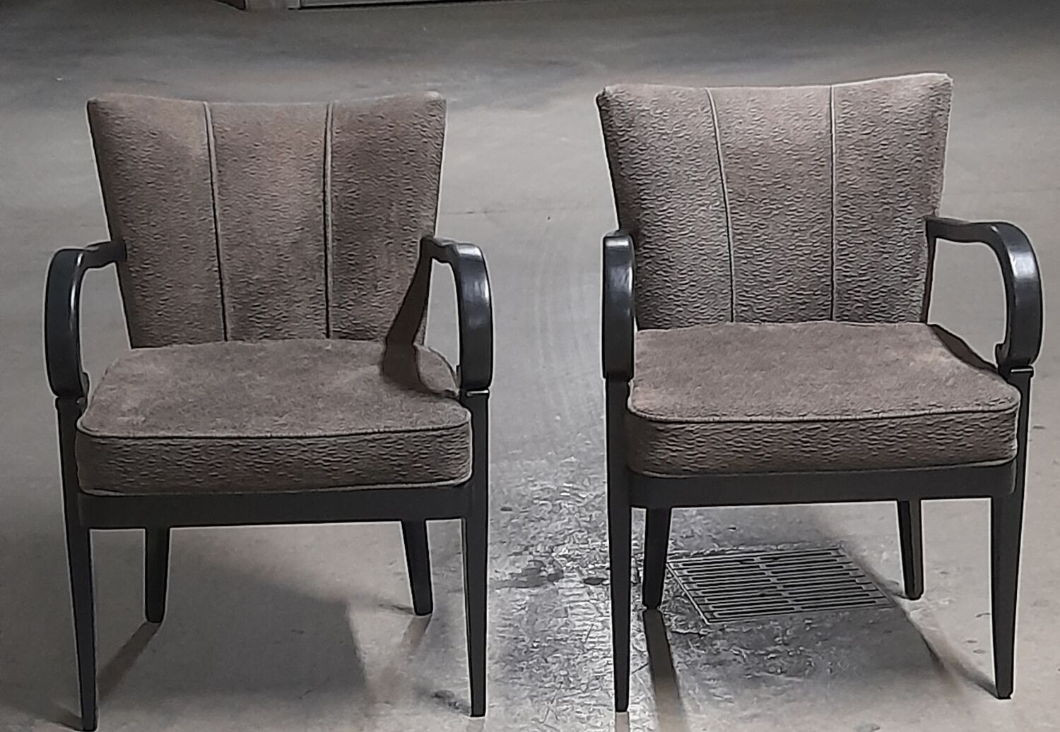 Pair of contemporary bridge armchairs