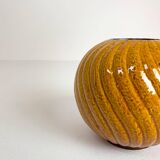 Rare pair of mid-century modern vases by Gunnar Nylund, Rörstrand, Sweden, 1940s.