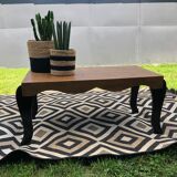 Table basse noire et bois