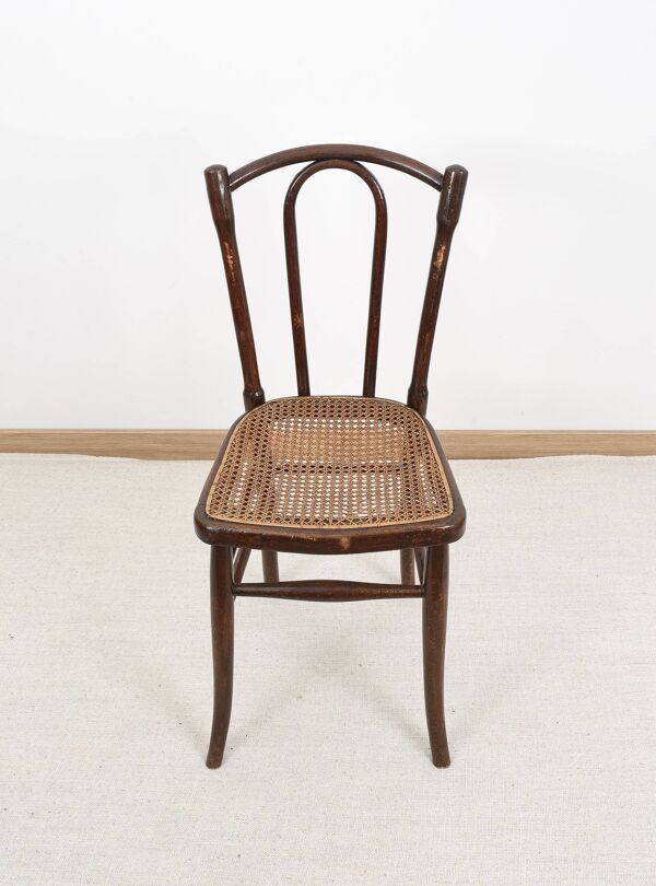 Ancienne chaise de bistrot en cannage