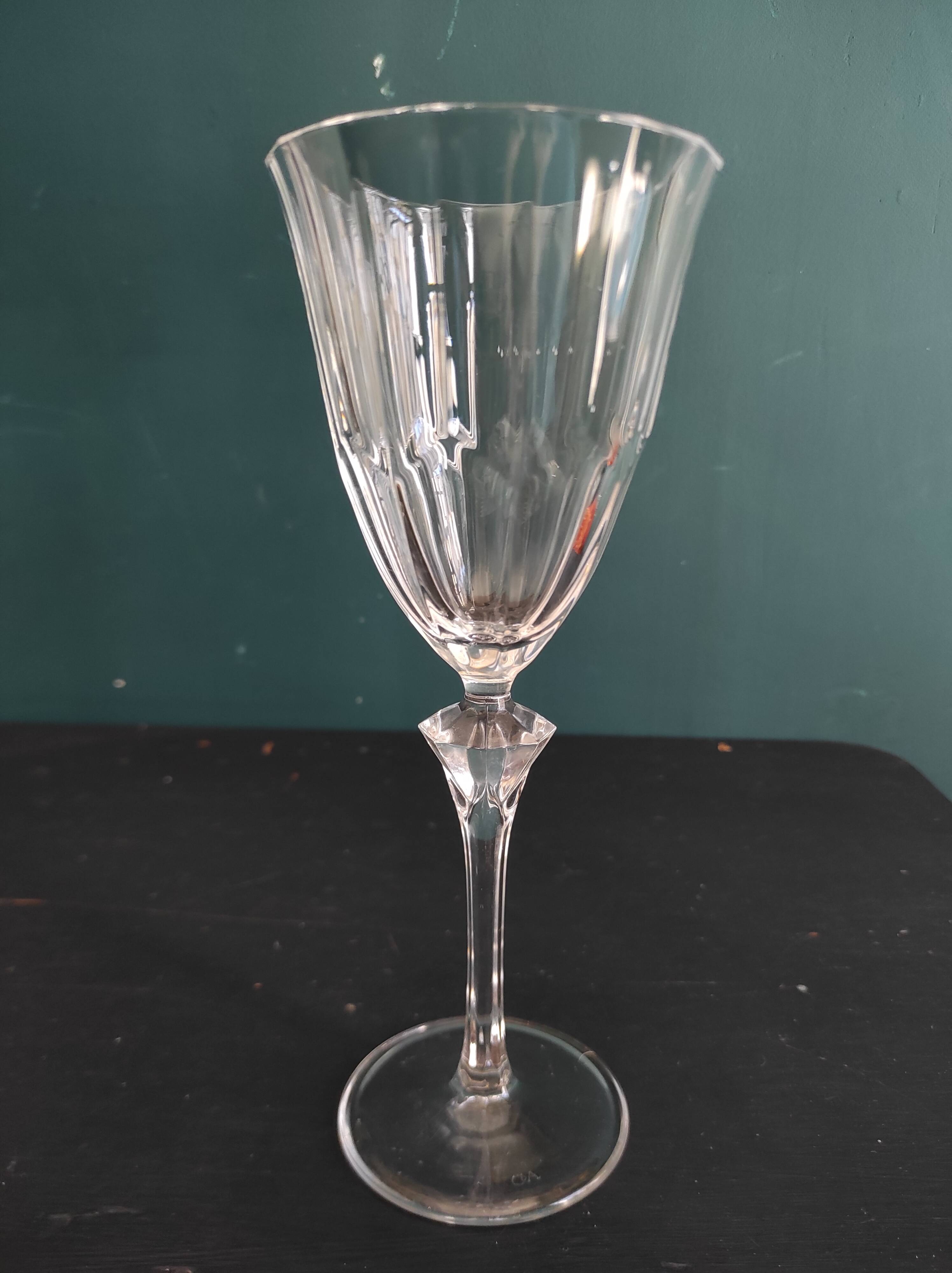 Set of 6 French wine glasses, Cristal D'Arques, mod. Diamantis