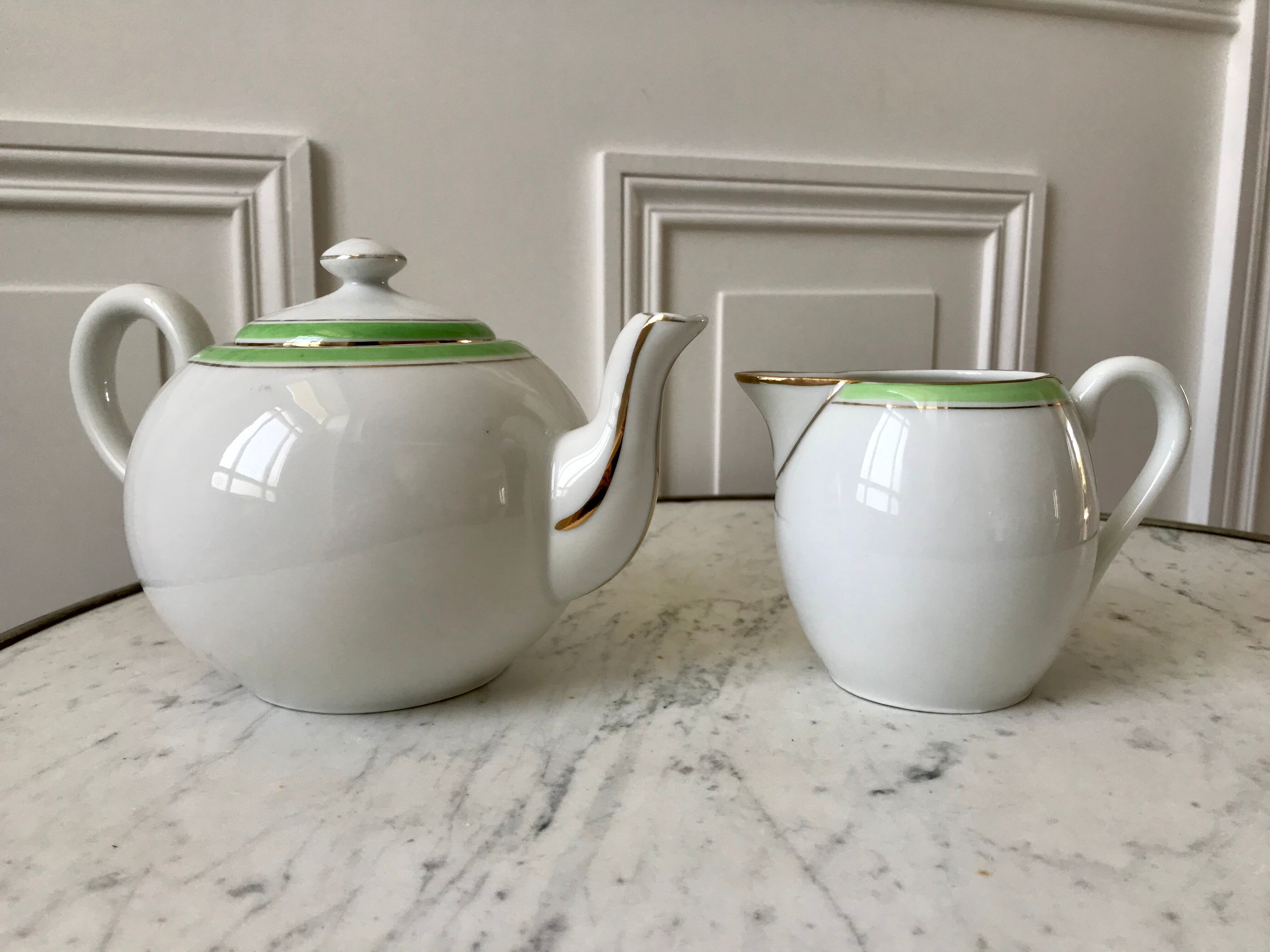 Duo of a teapot and a milk jar 60s