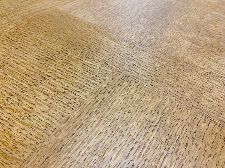 Round solid oak dining table