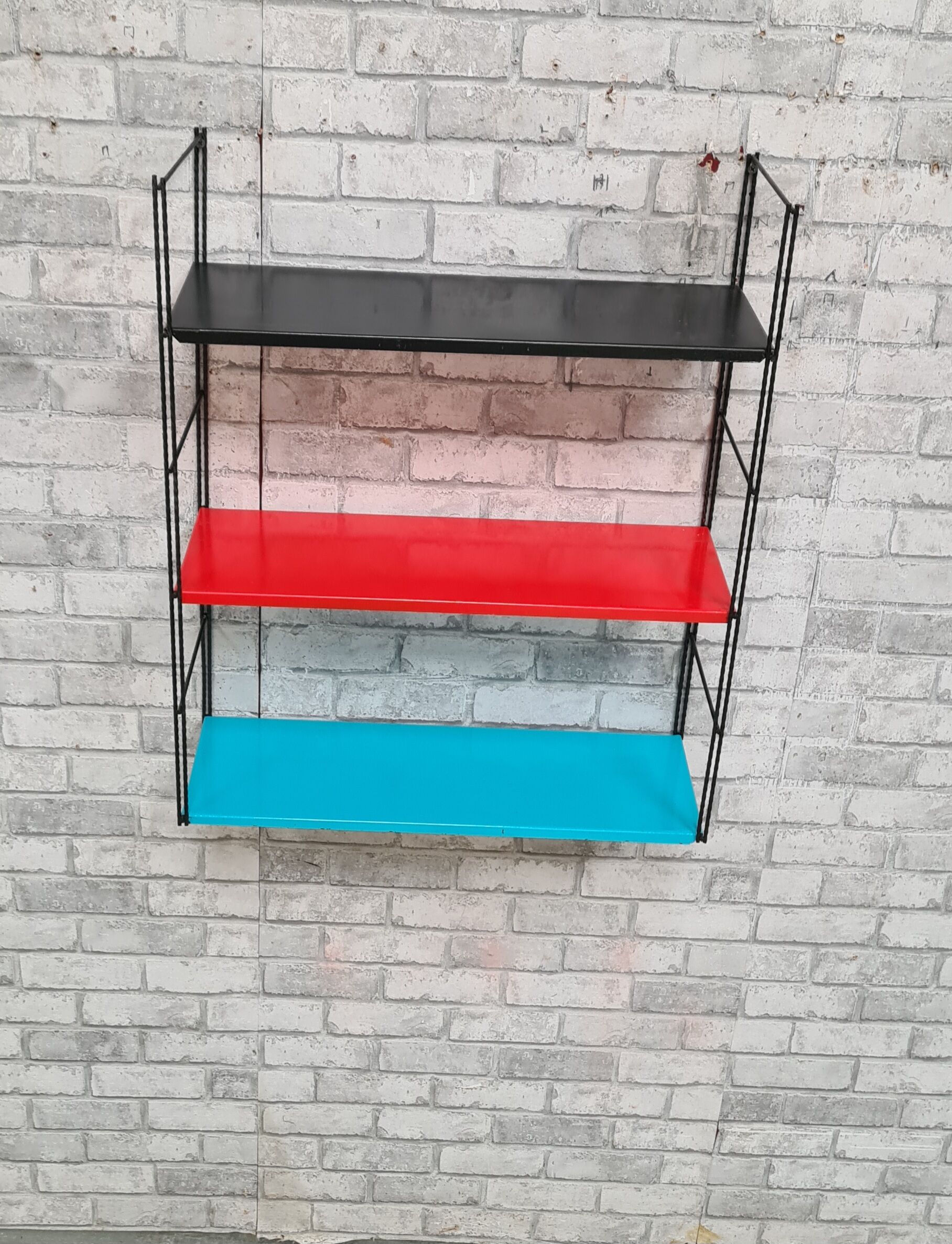 String style shelf 1960