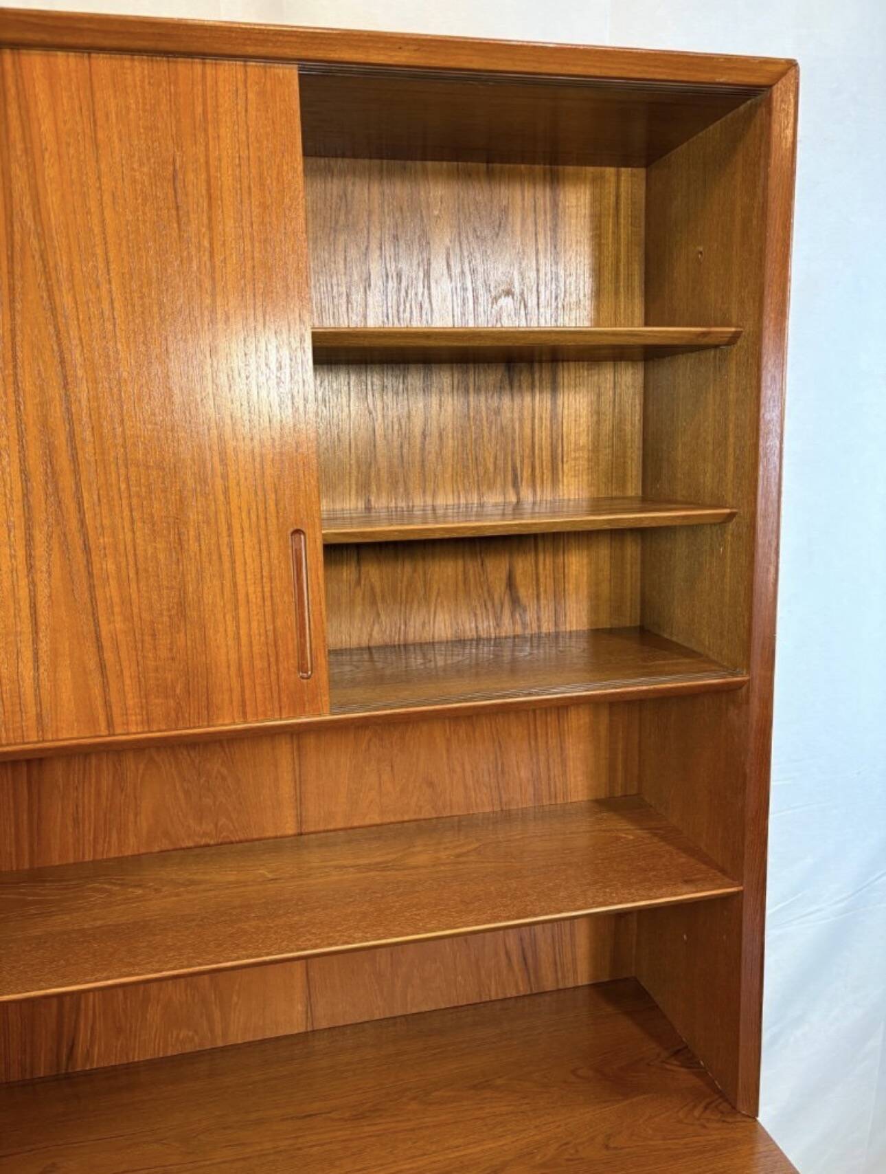 Mid Century Retro Teak Wall Unit / Bookcase by Poul Hundevad (1960s)  A fan