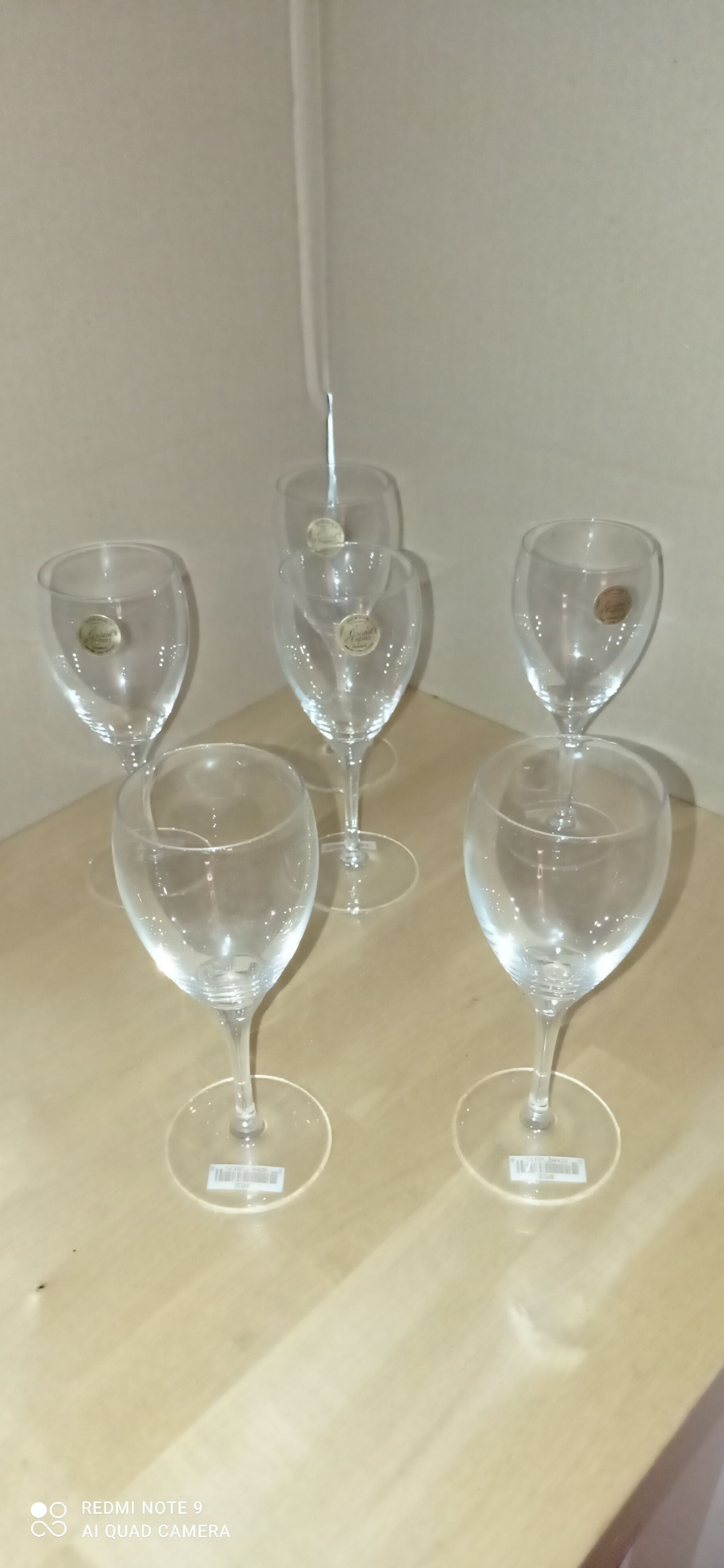 6 crystal wine glasses