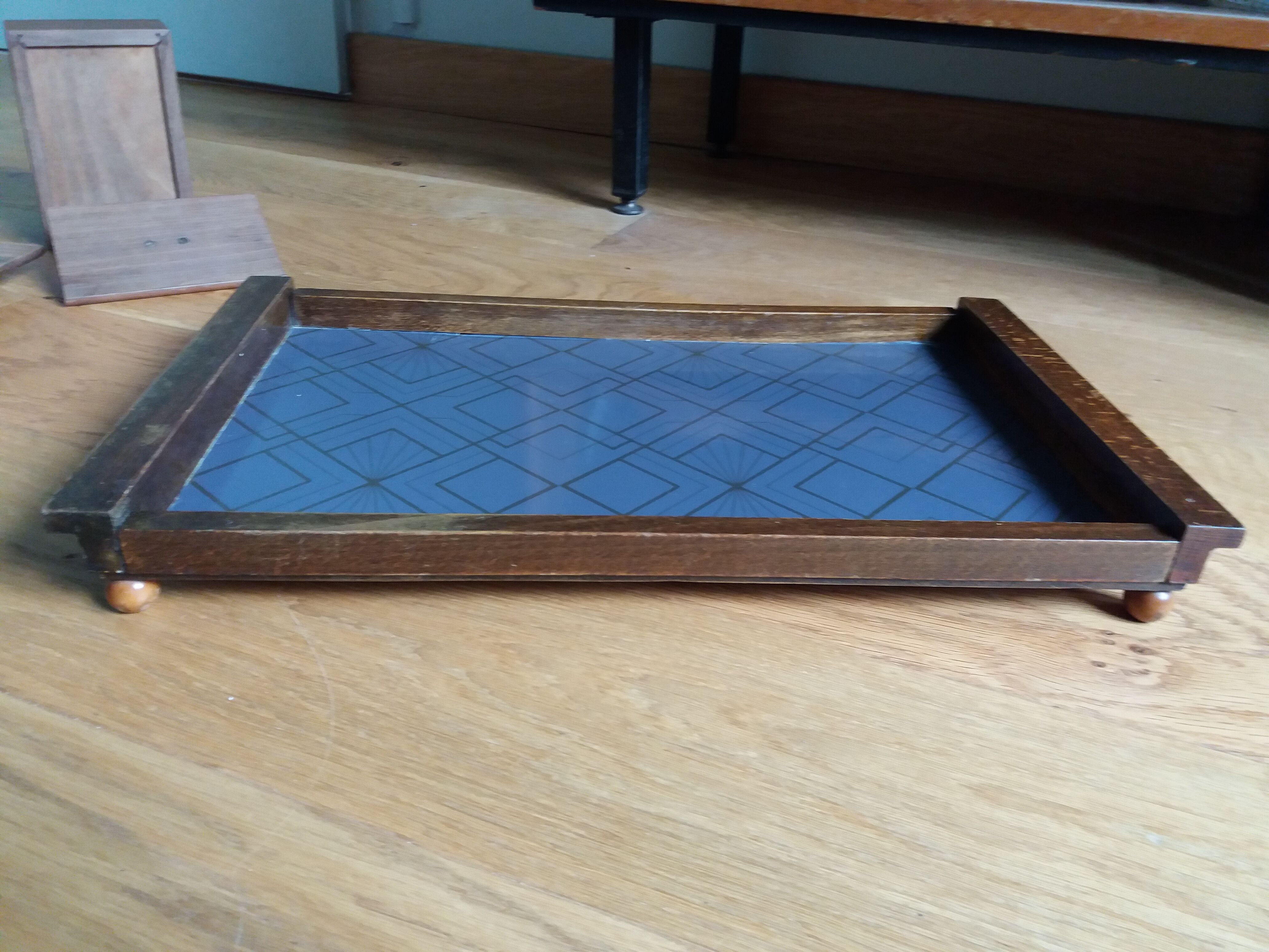 Ensemble de 3 boites en bois sur plateau set de bureau ou de fumeur