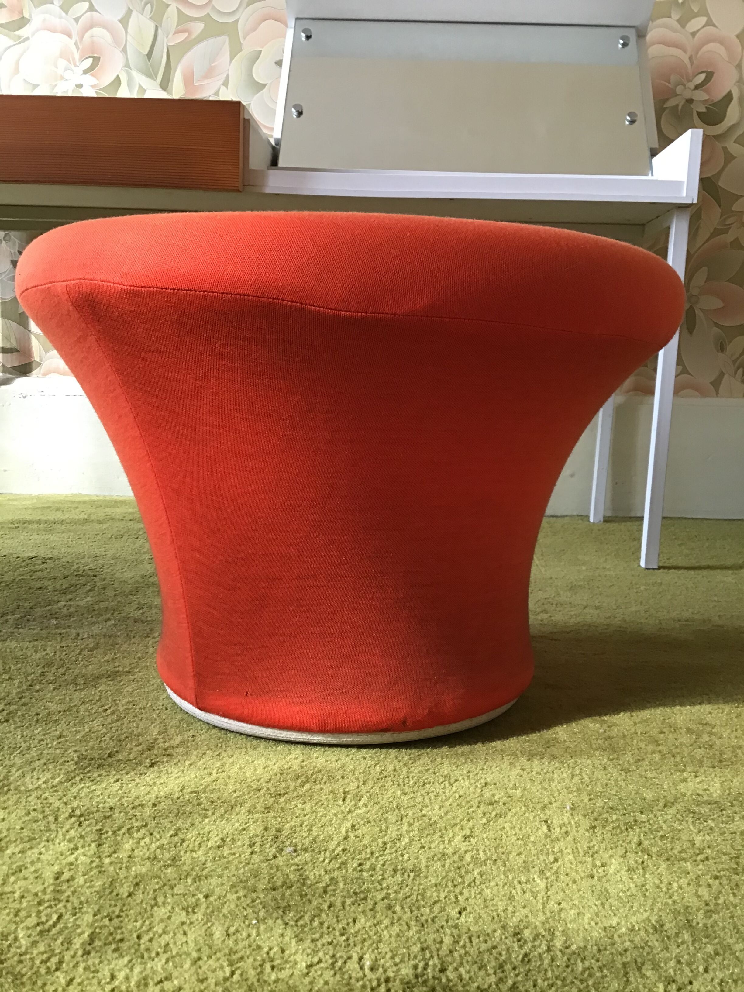 Pouf design by Pierre Paulin for Artifort