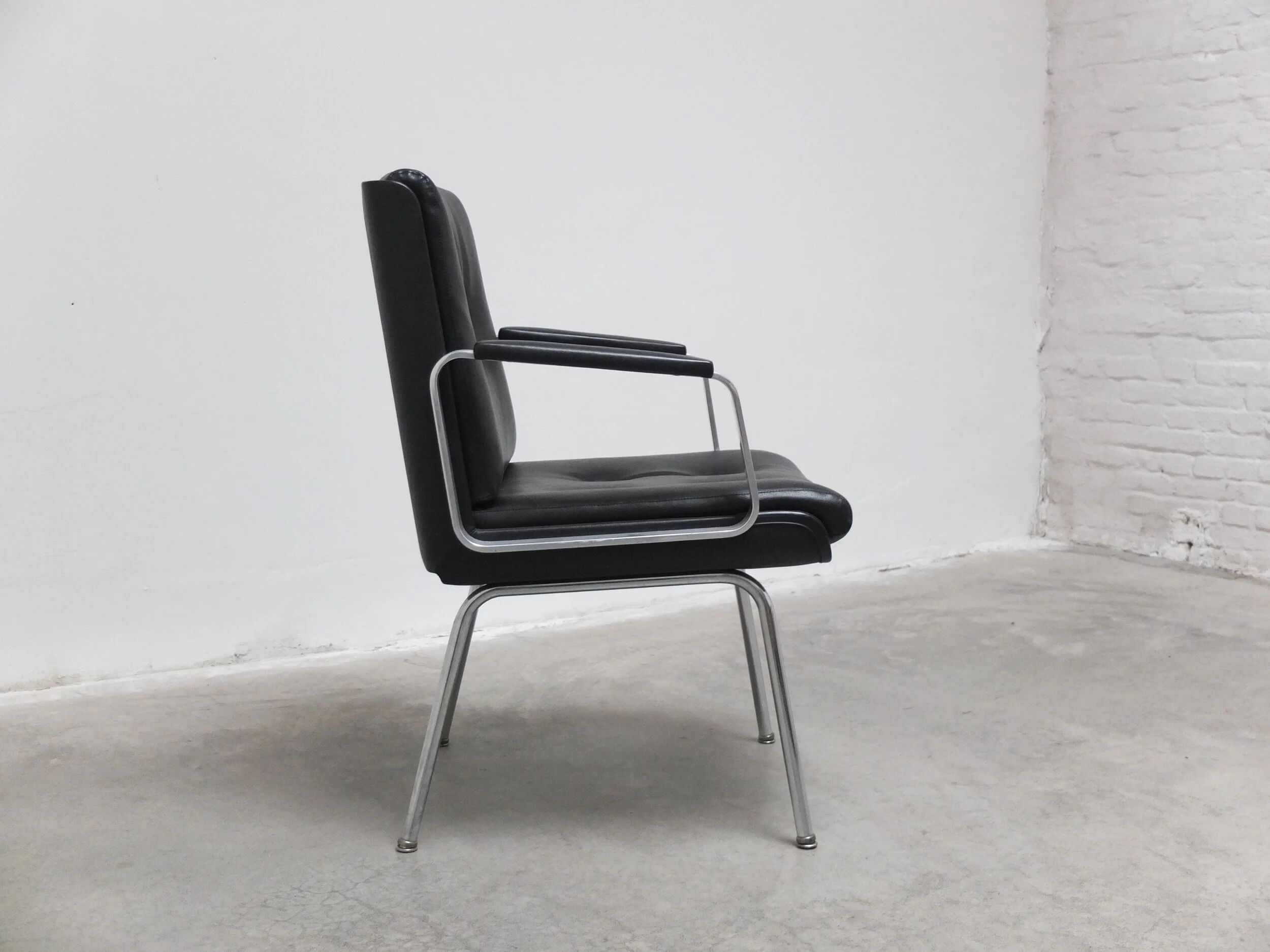 Executive leather armchair by Egon Eiermann for Wilde + Spieth, 1960s