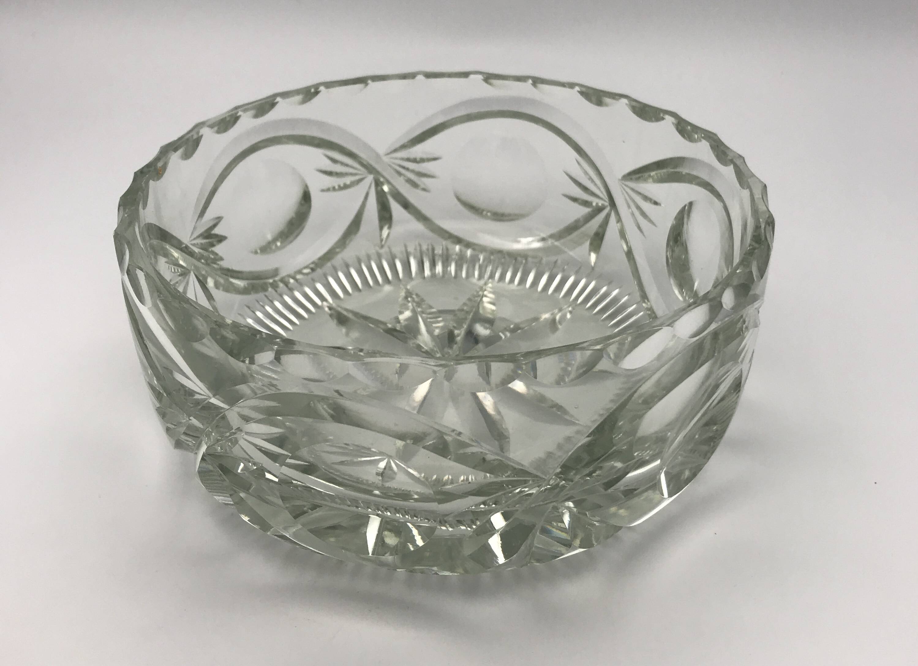 FRUIT CUTTER, SALAD BOWL in Solid CRYSTAL decorated with Hand-Cut PATTERNS
