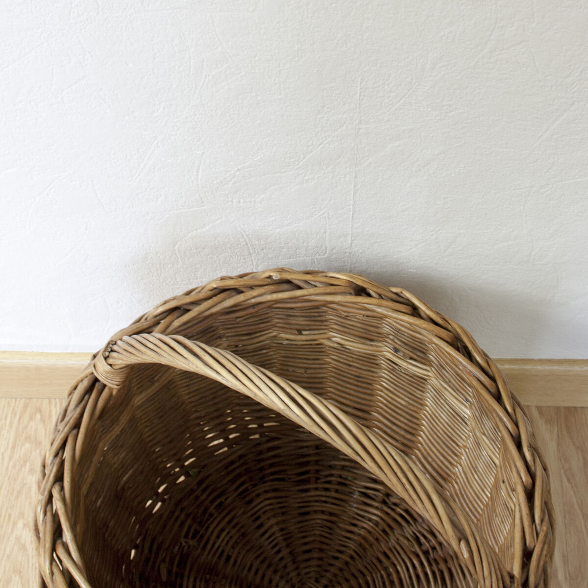 Wicker basket