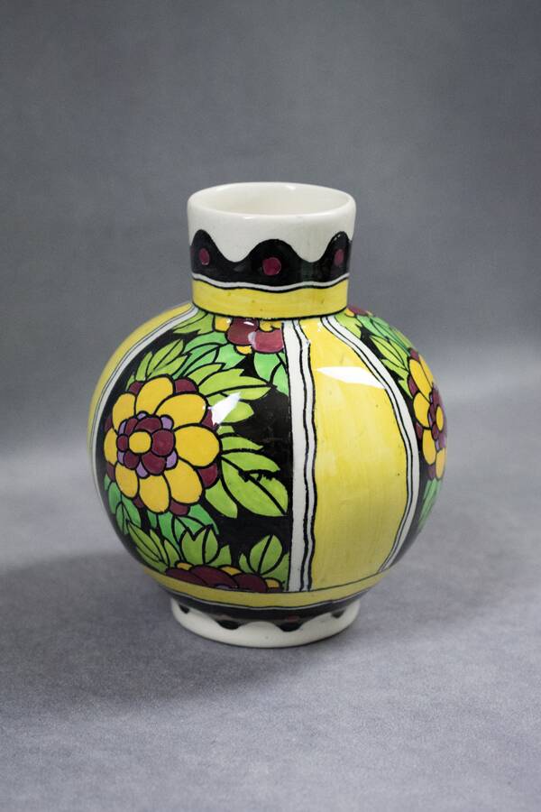 C. CATTEAU - Boch Keramis La Louvière - Art Deco Vase from the 1930s